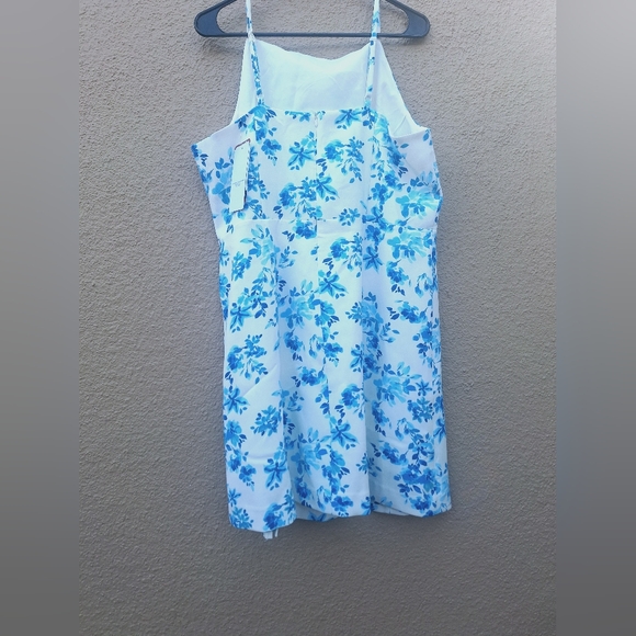 NWT FRENCH CONNECTION Floral Blue and White Dress - Picture 6 of 6